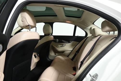 2016 Mercedes-Benz C-Class C 300
