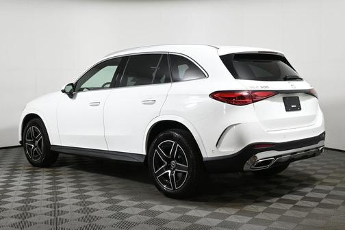 2025 Mercedes-Benz GLC 300 Base 4MATIC