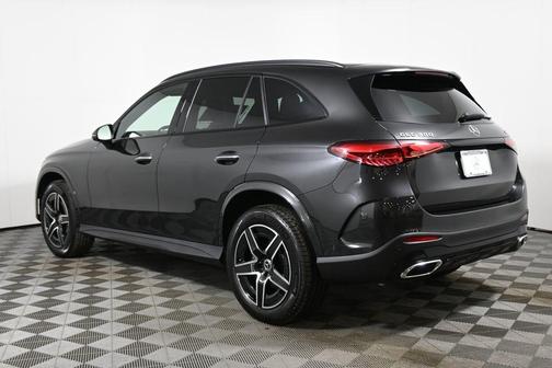 2026 Mercedes-Benz GLC 300 Base 4MATIC