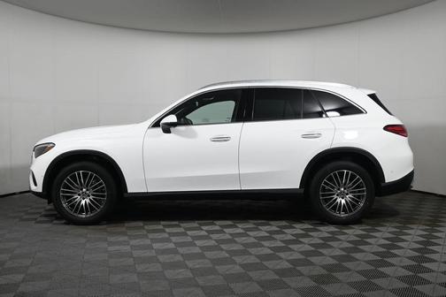 2026 Mercedes-Benz GLC 300 Base 4MATIC