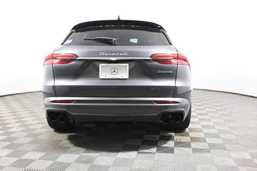 Gray 2023 Maserati Grecale Modena