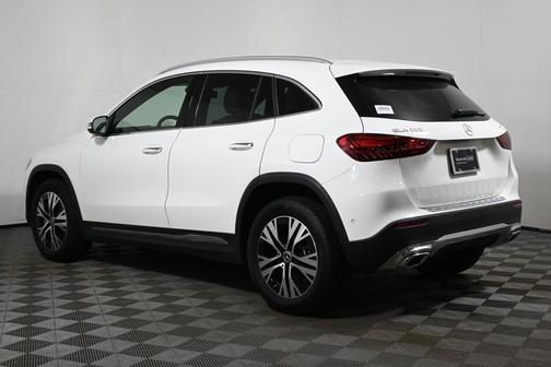 2025 Mercedes-Benz GLA 250 Base 4MATIC