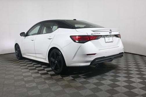 White 2022 Nissan Sentra SR