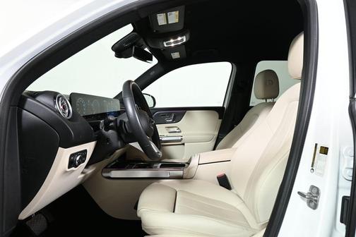 2025 Mercedes-Benz GLB 250 Base 4MATIC