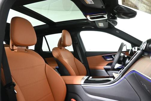 2025 Mercedes-Benz GLC 300 Base 4MATIC