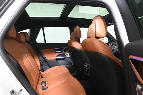 2025 Mercedes-Benz GLC 300 Base 4MATIC