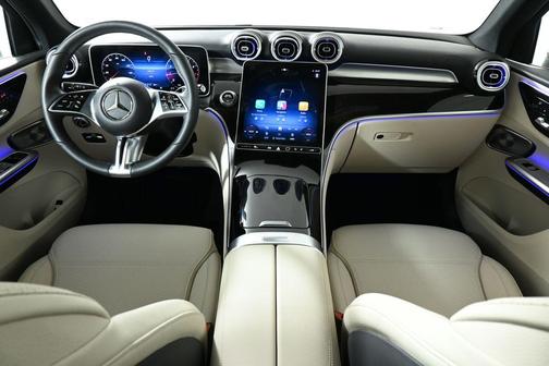 2025 Mercedes-Benz GLC 300 Base 4MATIC