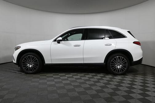 2025 Mercedes-Benz GLC 300 Base 4MATIC