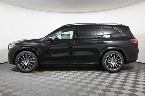 2026 Mercedes-Benz GLS 450