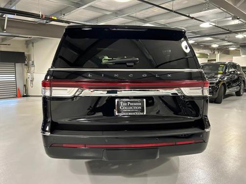 2023 Lincoln Navigator Black Label