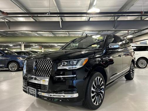 2023 Lincoln Navigator Black Label