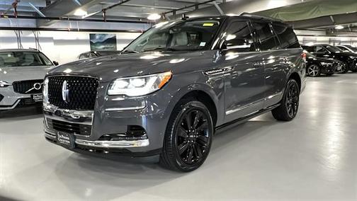 2022 Lincoln Navigator Black Label