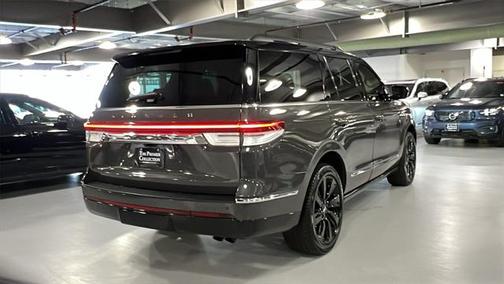 2022 Lincoln Navigator Black Label