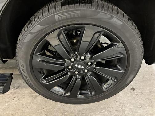 2022 Lincoln Navigator Black Label