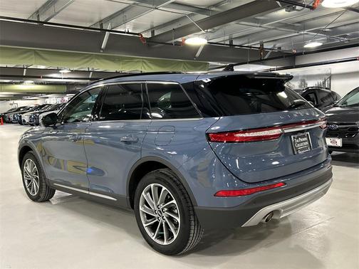 2025 Lincoln Corsair Premiere