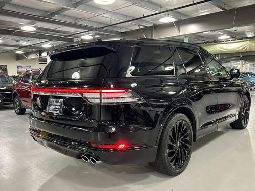INFINITE BLACK MET CC 2023 Lincoln Aviator Reserve AWD