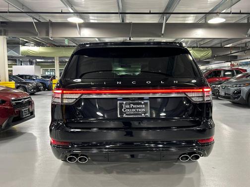 INFINITE BLACK MET CC 2023 Lincoln Aviator Reserve AWD