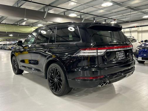 INFINITE BLACK MET CC 2023 Lincoln Aviator Reserve AWD