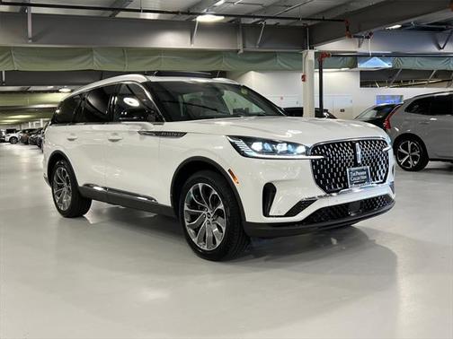 2025 Lincoln Aviator Reserve AWD