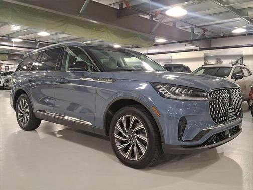 2025 Lincoln Aviator Premiere