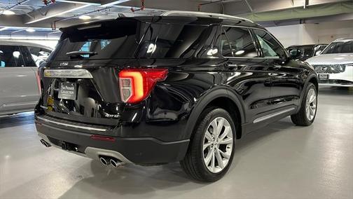 2023 Ford Explorer Platinum