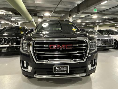 2022 GMC Yukon SLT