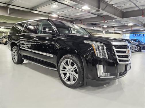 2019 Cadillac Escalade ESV Luxury