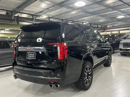 2022 GMC Yukon 4WD AT4