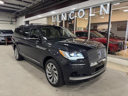 2022 Lincoln Navigator Reserve