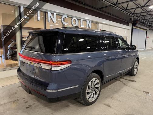 2023 Lincoln Navigator Reserve