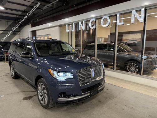 2023 Lincoln Navigator Reserve