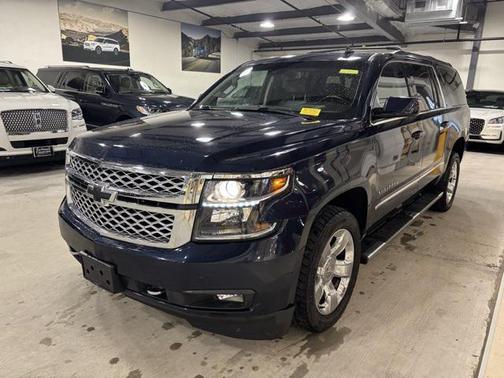 2019 Chevrolet Suburban LT