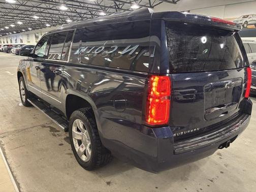 2019 Chevrolet Suburban LT