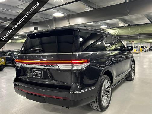 2023 Lincoln Navigator Reserve