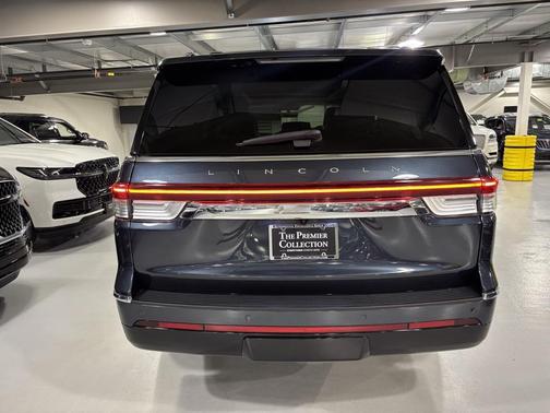2024 Lincoln Navigator Reserve