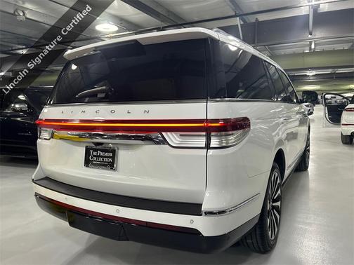 2023 Lincoln Navigator Reserve