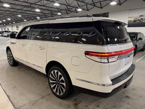 2024 Lincoln Navigator Reserve