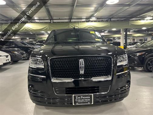 2022 Lincoln Navigator Reserve