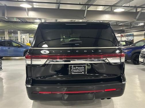 2022 Lincoln Navigator Reserve