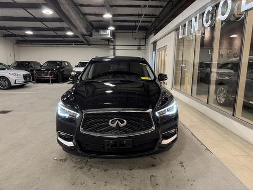 2016 INFINITI QX60 Base