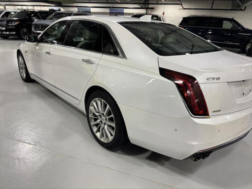 2017 Cadillac CT6 3.6L Luxury
