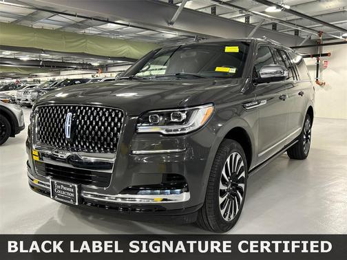 2024 Lincoln Navigator Black Label