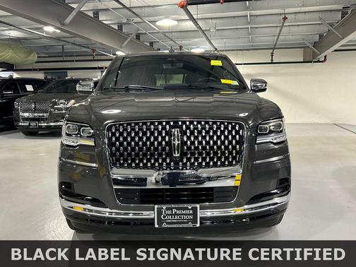 2024 Lincoln Navigator Black Label