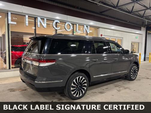 2024 Lincoln Navigator Black Label