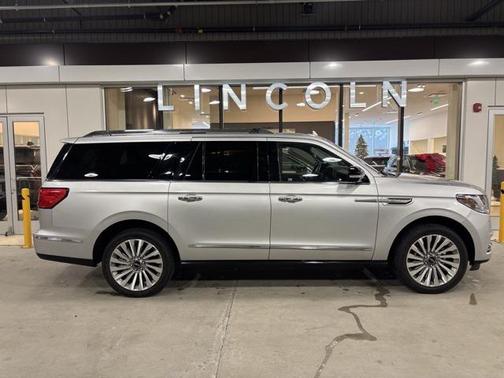 2019 Lincoln Navigator L Reserve