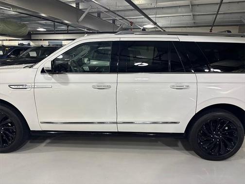 2021 Lincoln Navigator Reserve