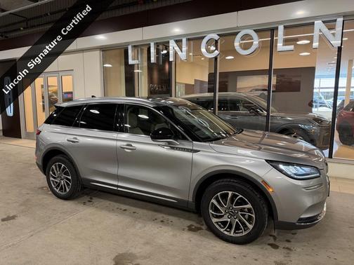 2022 Lincoln Corsair Standard