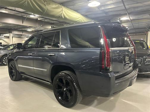 2020 Cadillac Escalade Platinum
