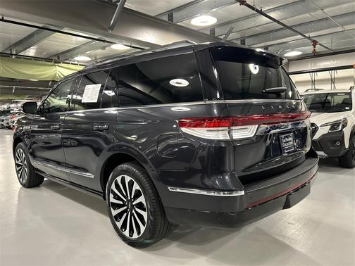 2022 Lincoln Navigator Reserve