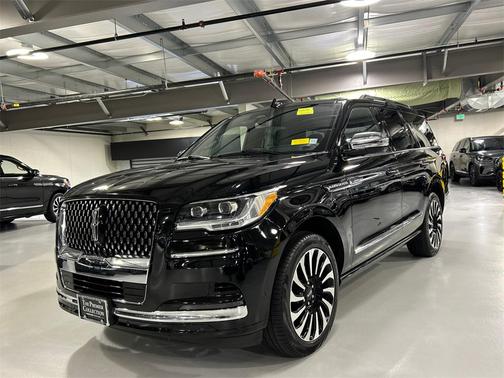 2023 Lincoln Navigator Black Label
